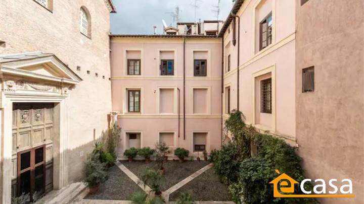 2 bedroom apartment for sale in Roma