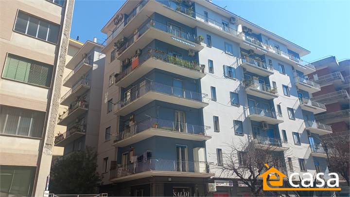 A pochi passi dal Lungomare e dalla Cittadella Giudiziaria